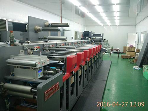 8-Color Flexographic Printing